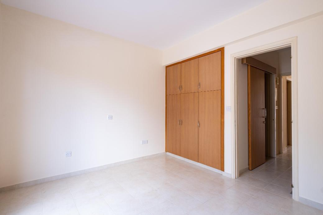 2-Bedroom Maisonette near sea — photo 22 of 25