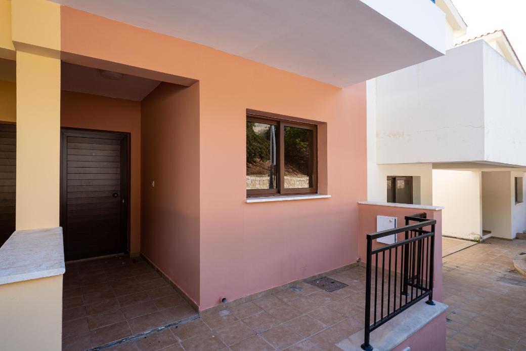 2-Bedroom Maisonette near sea — photo 7 of 25