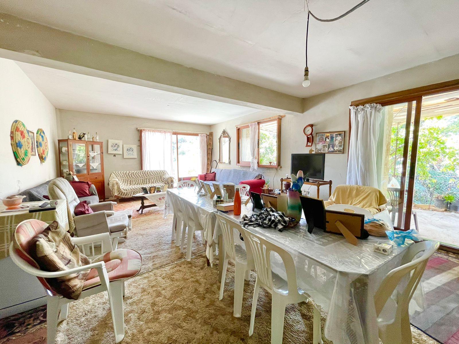 Charming Traditional Stone House with 3 bedrooms — photo 14 of 19