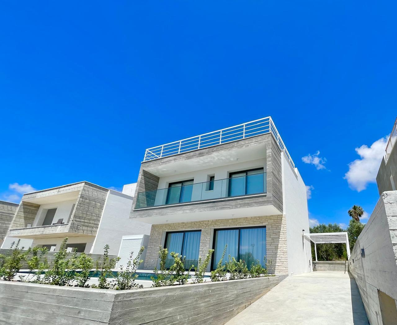 3-Bedroom villa - offering stunning views — Paphos