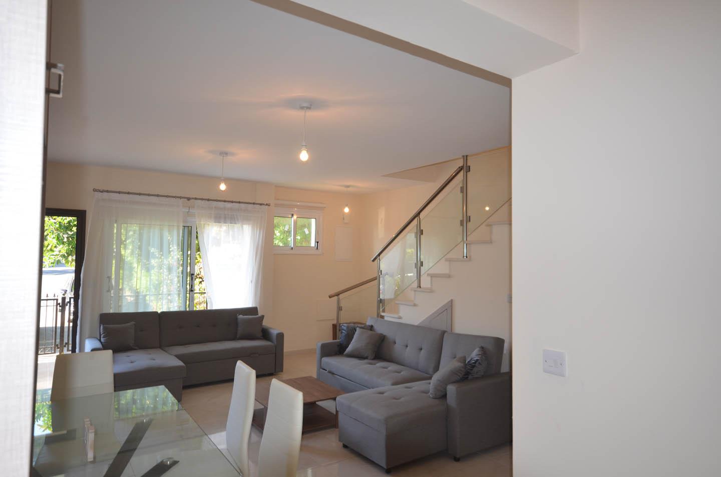 A 3-bedroom villa, radiating an atmosphere of lightness and harmony — photo 9 of 25