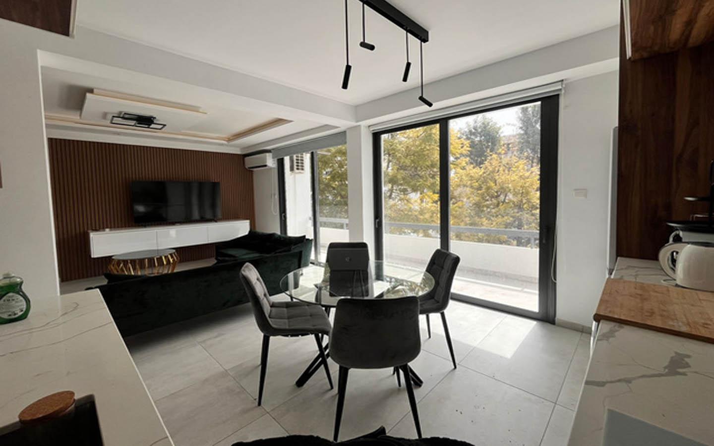 Modern apartment with exquisite design and convenient location — Limassol