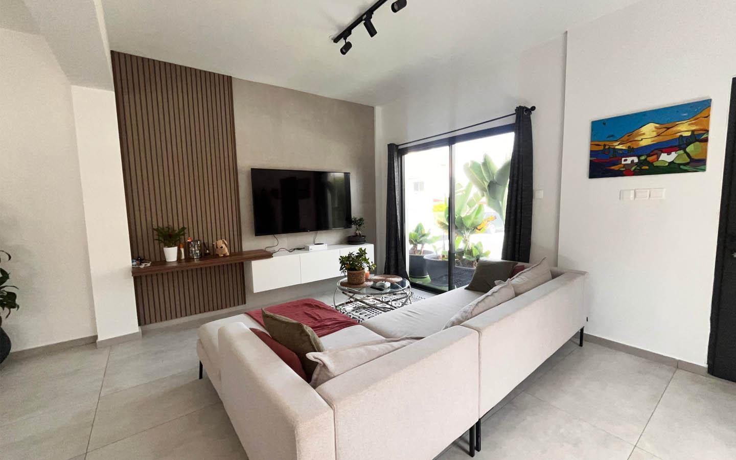 Premium Two-Bedroom Apartment - Private Entrance and Garden Area — photo 3