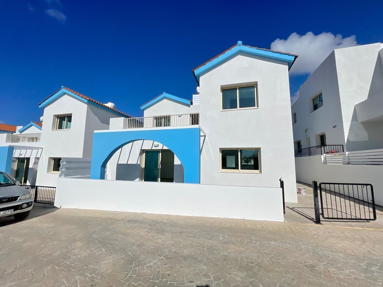 3 bedroom Villa with pool, Emba — Paphos