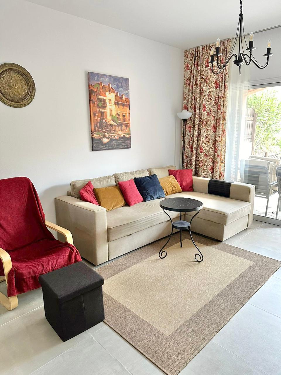2-Bedroom Maisonette in a Seaside Complex, Kato Paphos — Paphos