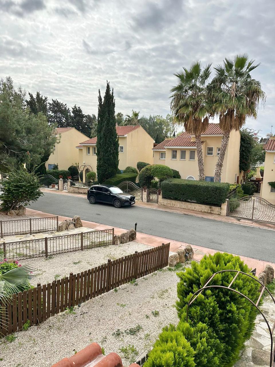 2-Bedroom Maisonette in a Seaside Complex, Kato Paphos — photo 5