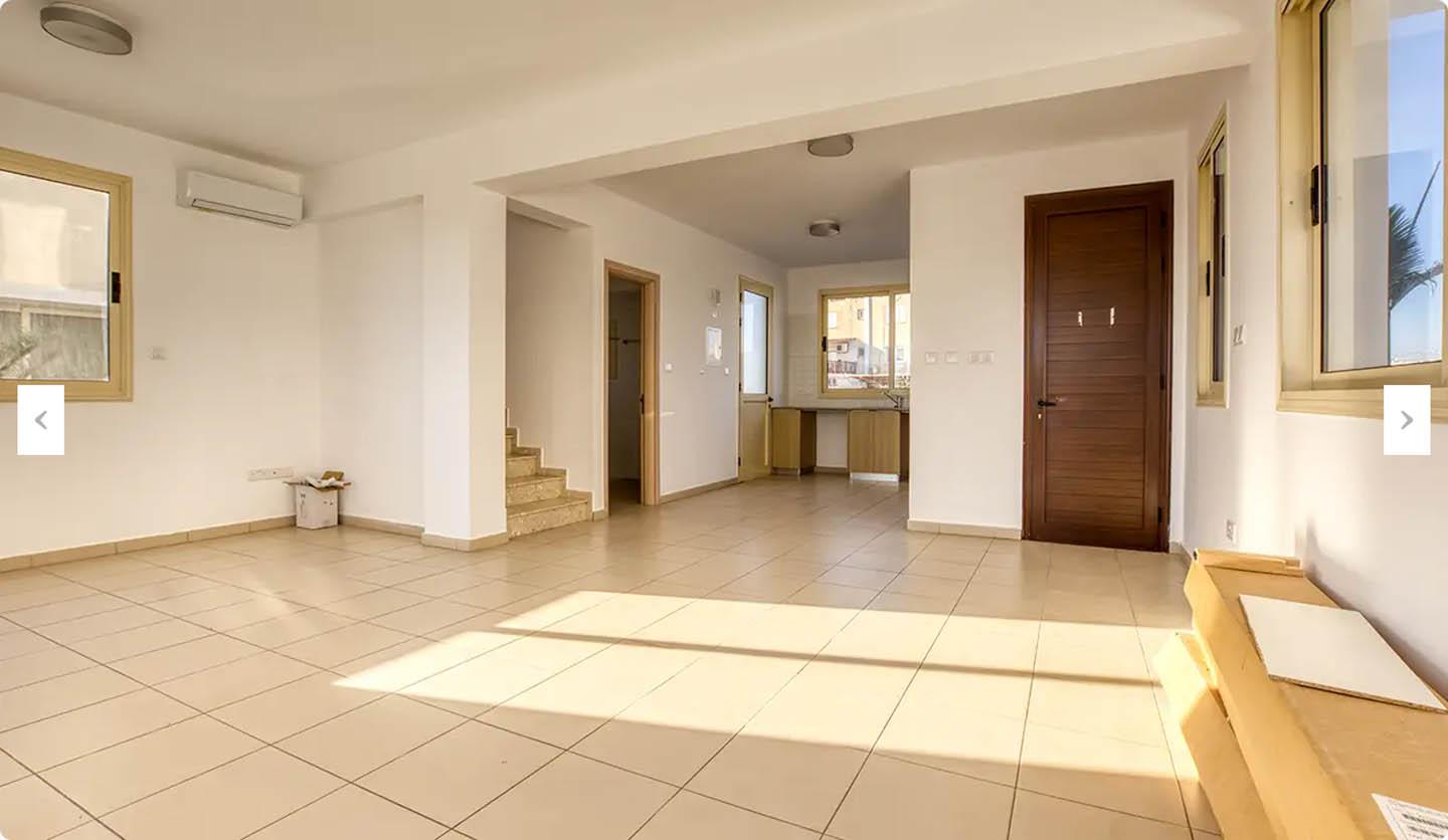 3-Bedroom Villa with a Private Pool and Sea Views — photo 8 of 16