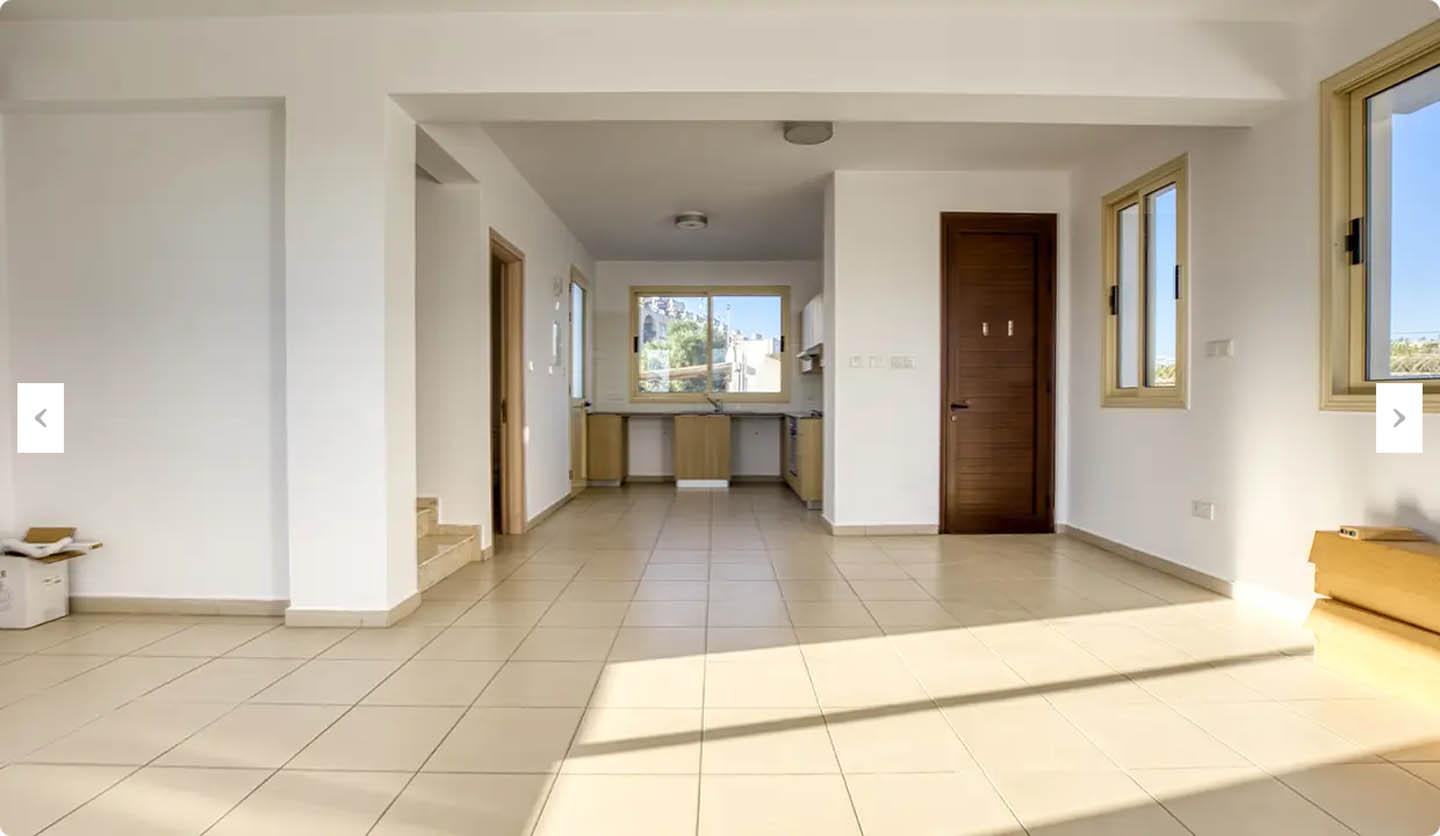 3-Bedroom Villa with a Private Pool and Sea Views — photo 9 of 16