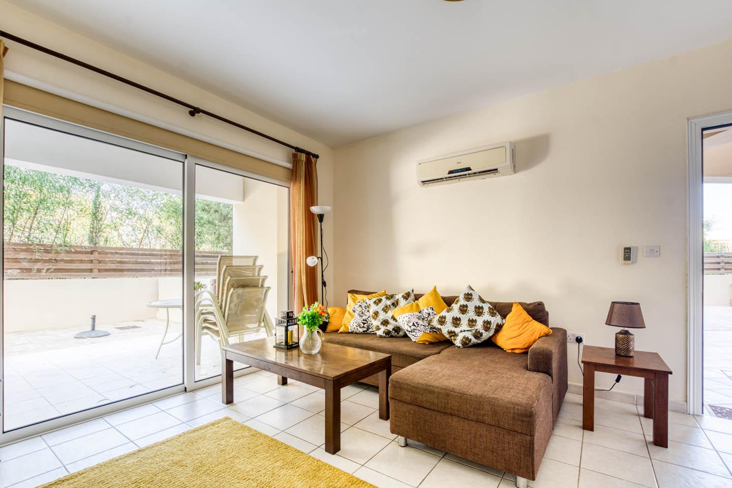 2-Bedroom Apartment with a Spacious Terrace in a Complex with a Pool — photo 8 of 12
