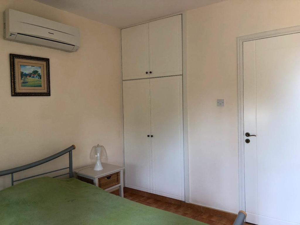 2-Bedroom Maisonette - The Practicality of Classic Living — photo 12 of 17