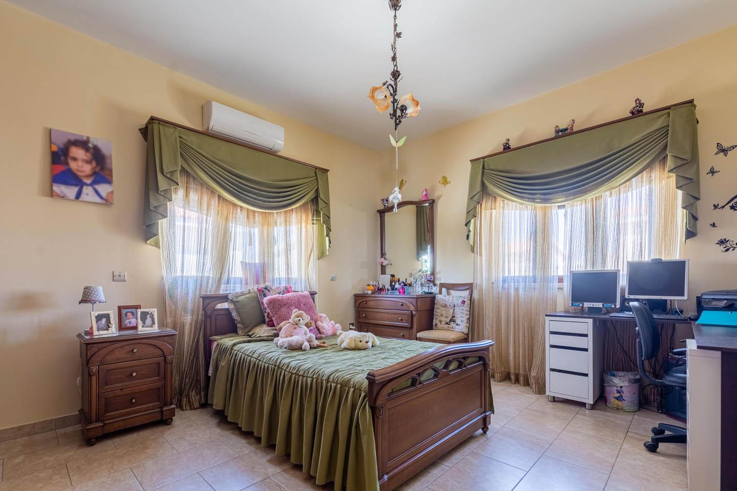 3-Bedroom Villa with Separate Studio — photo 22 of 25