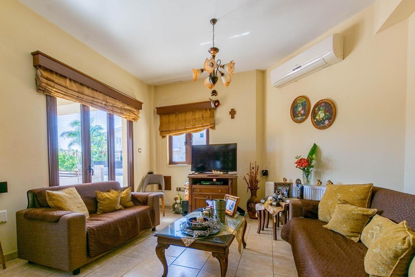3-Bedroom Villa with Separate Studio — photo 11 of 25