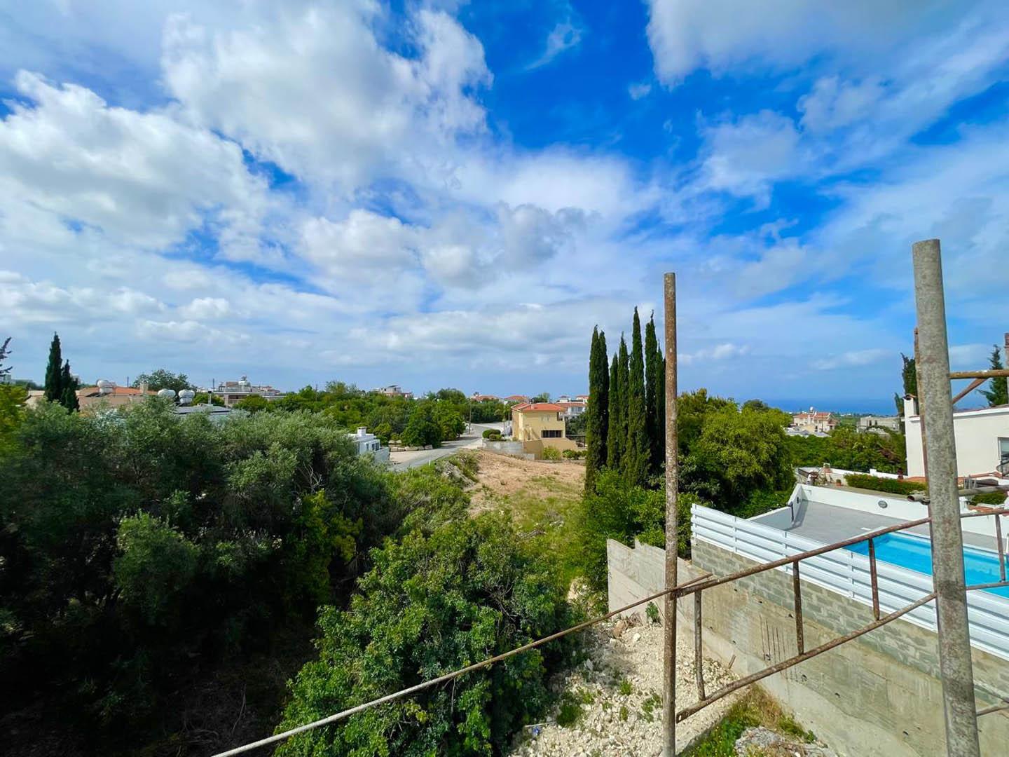 Contemporary 3-Bedroom Villa with Breathtaking Sea Views — Paphos