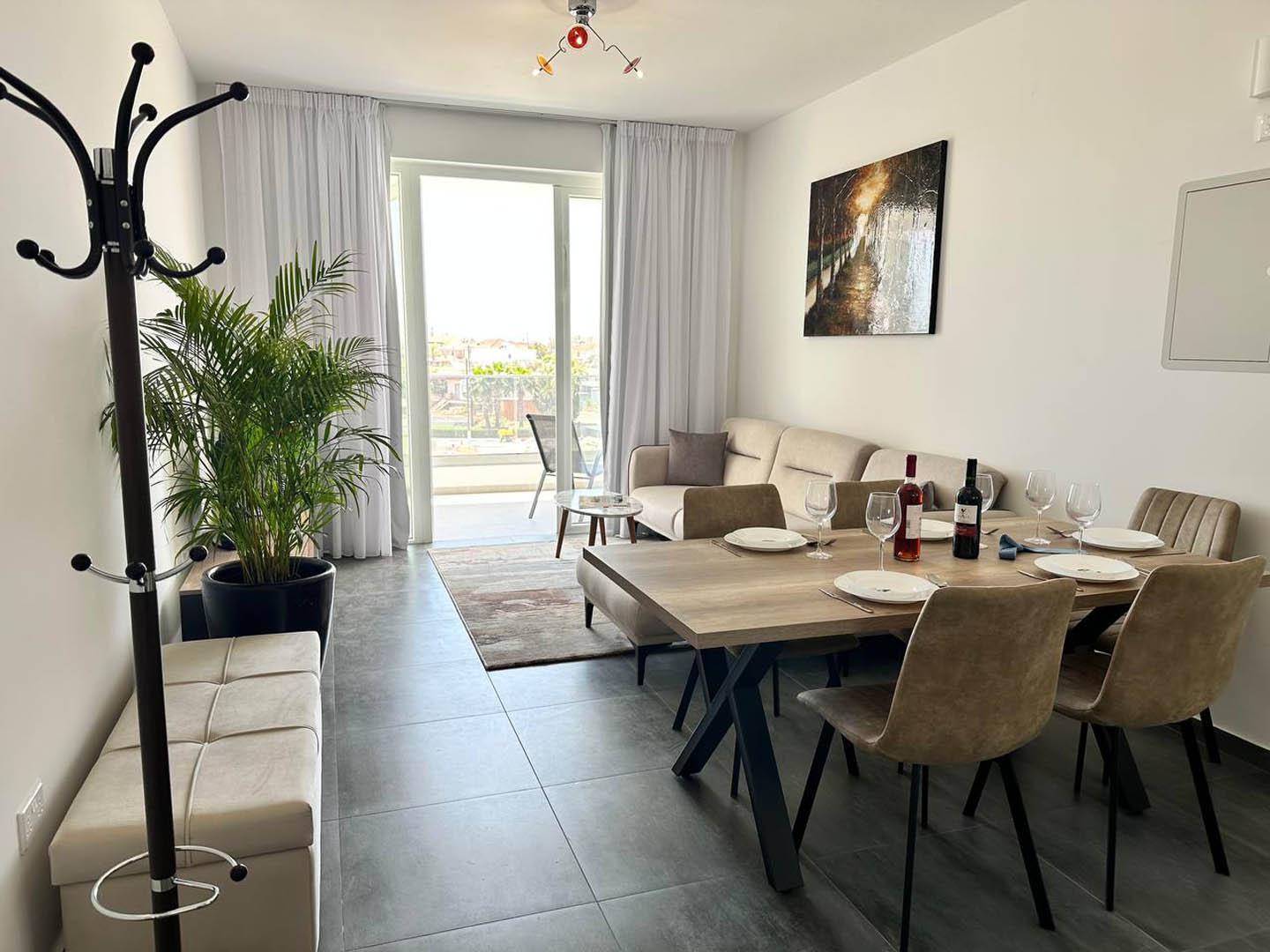 New Two-bedroom apartment close to the sea — photo 20 of 25
