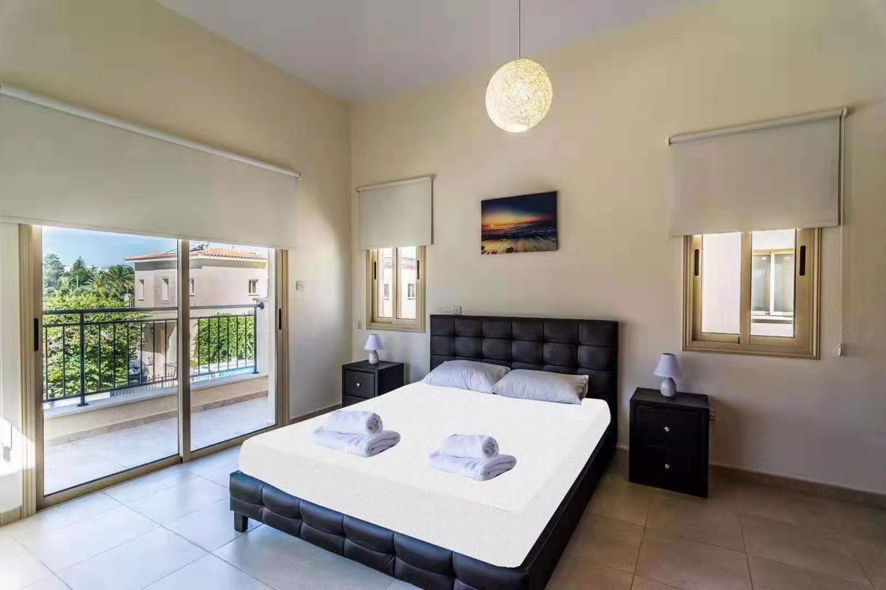 3-Bedroom Villa with Private Pool — photo 13 of 13