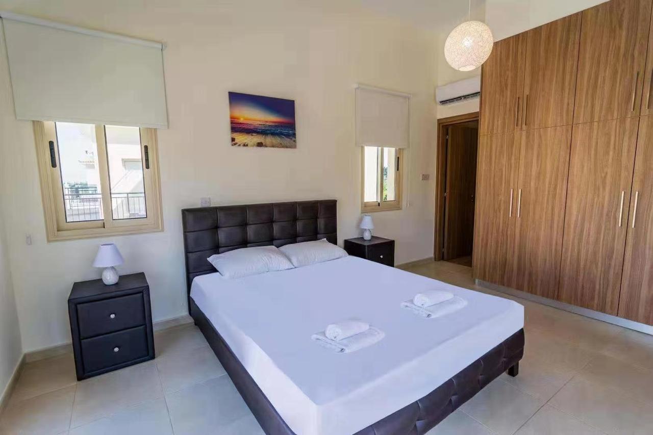 3-Bedroom Villa with Private Pool — photo 12 of 13