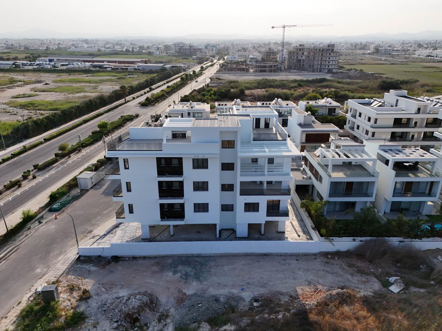 2-bedroom apartments, a few meters from the sea — photo 13 of 23