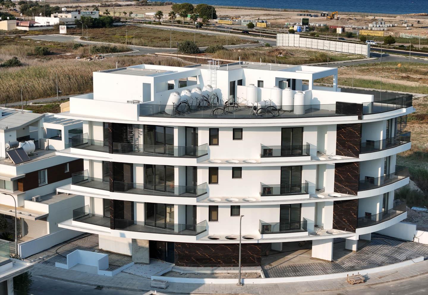 2-bedroom apartments, a few meters from the sea — Larnaca