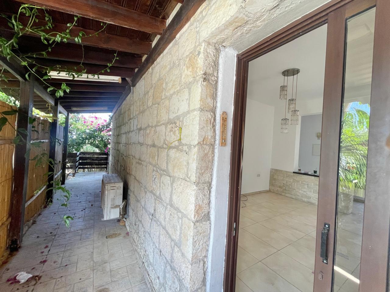 2 x 2-Bedroom Apartment with Mountain Views and Shared Pool in Koili Village — photo 8 of 19