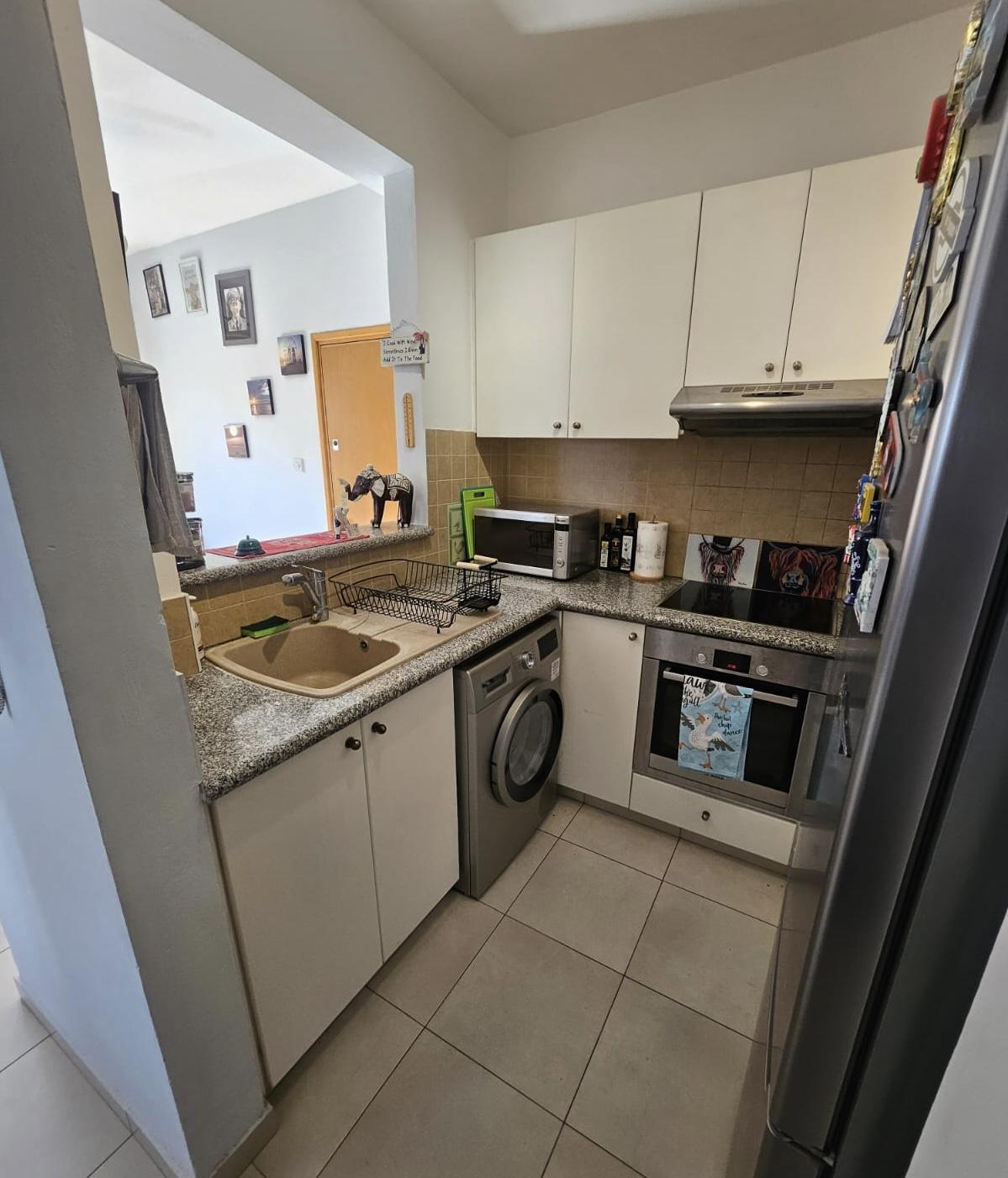 Spacious Two-Bedroom Apartment with open views Peyia — photo 16 of 16