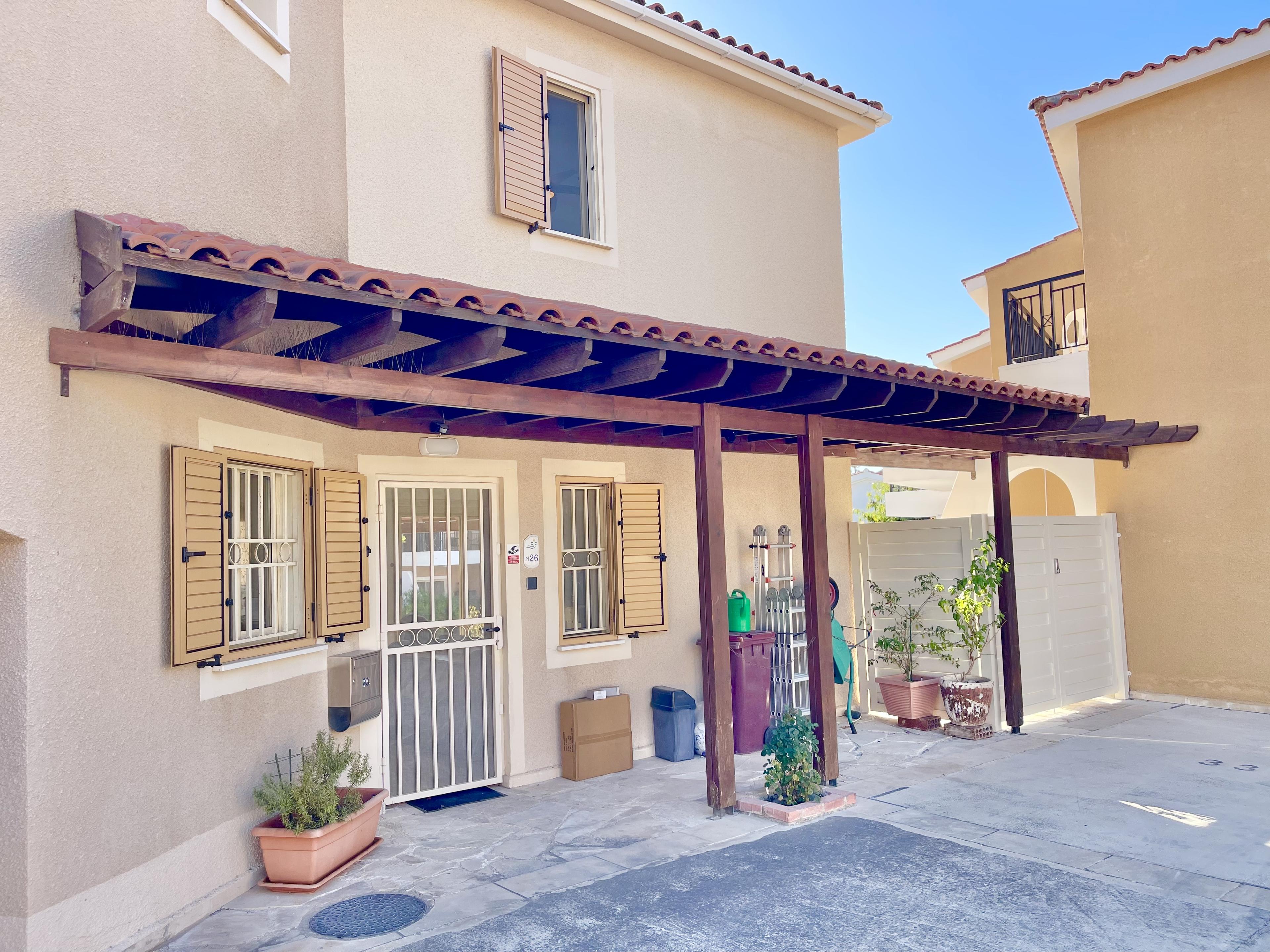 3-Bedroom end Villa near sea, Tombs of Kings, Paphos — photo 12 of 12