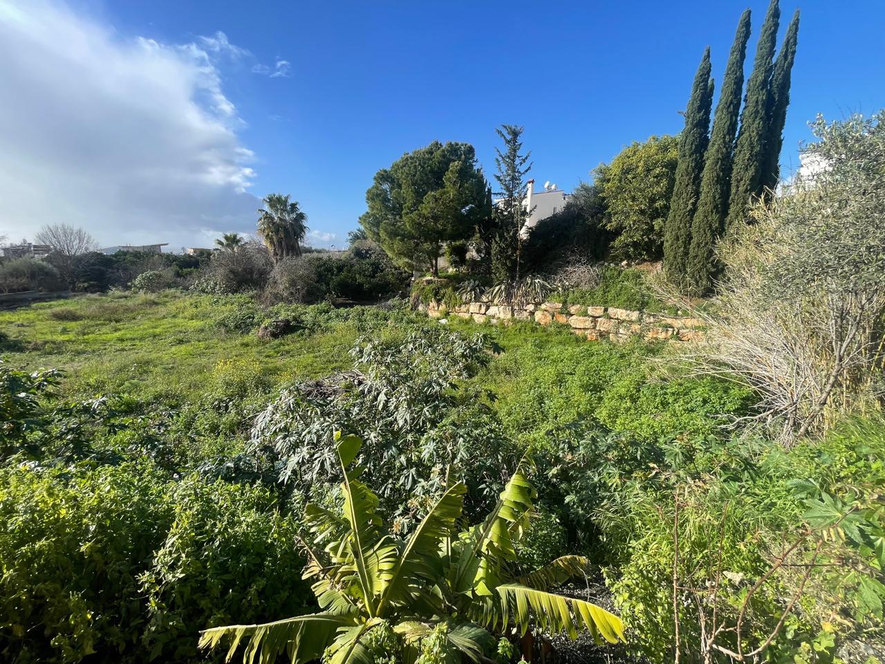 Sea View Plot. 60% build FOR SALE with building permissions… — Paphos