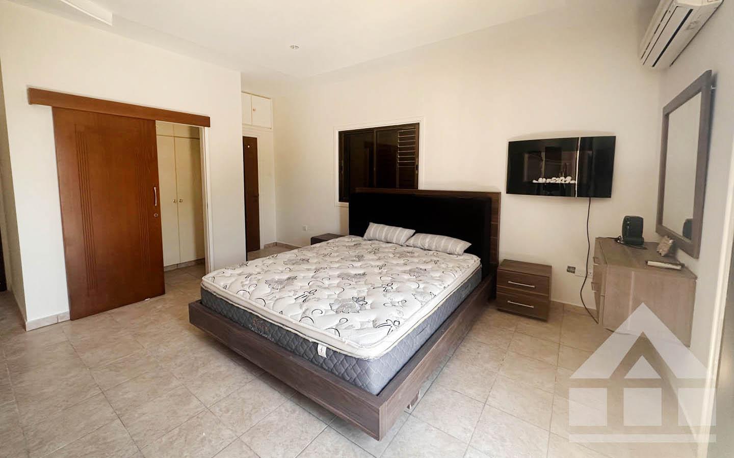 Detached 3-Bedroom House — a Practical and Pleasant Option — photo 12 of 13