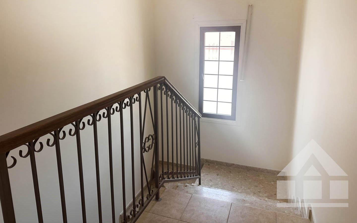 Detached 3-Bedroom House — a Practical and Pleasant Option — photo 7 of 13
