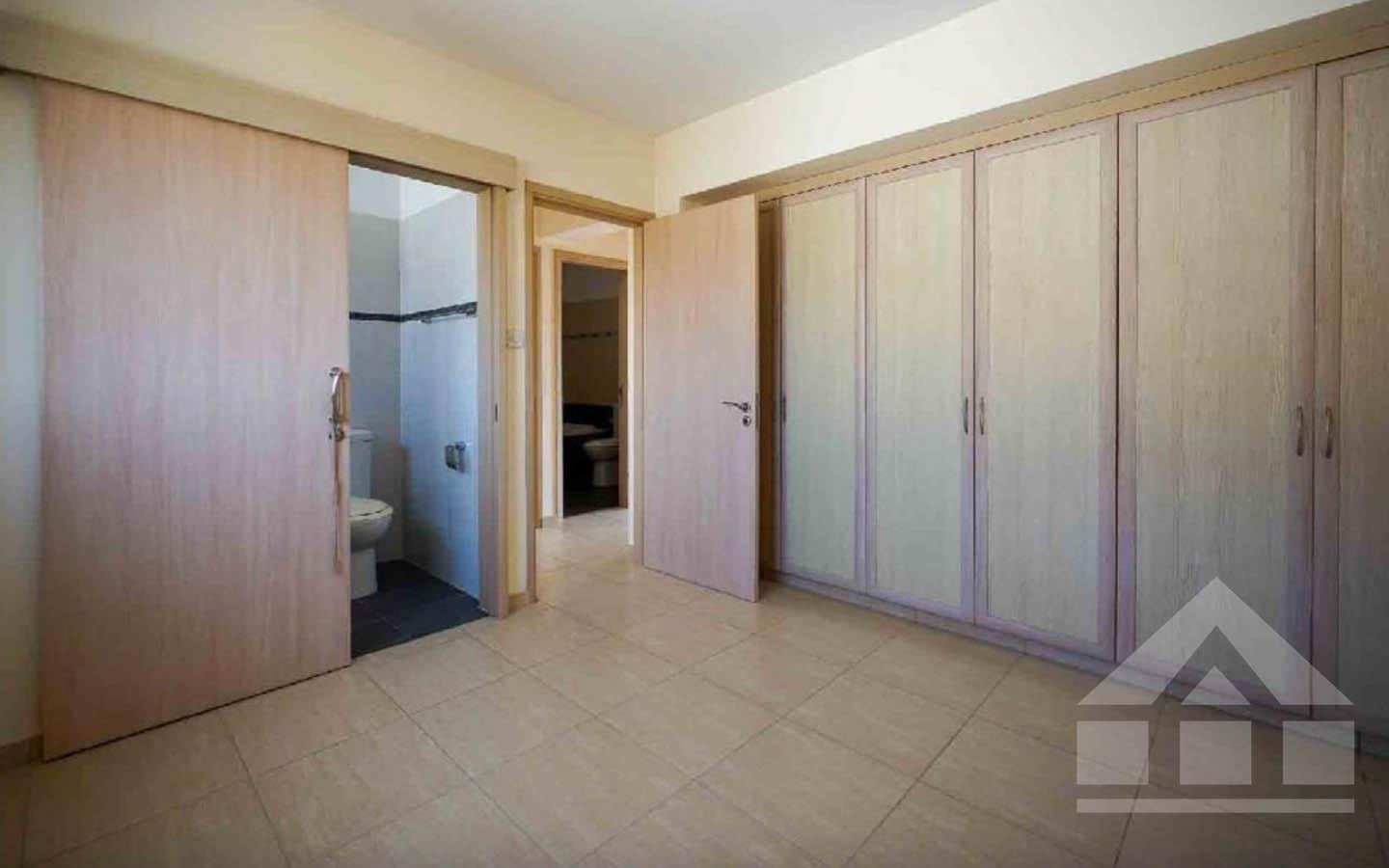 3-Bedroom Villa with Two Kitchens and the Feel of a Private Resort — photo 9 of 14