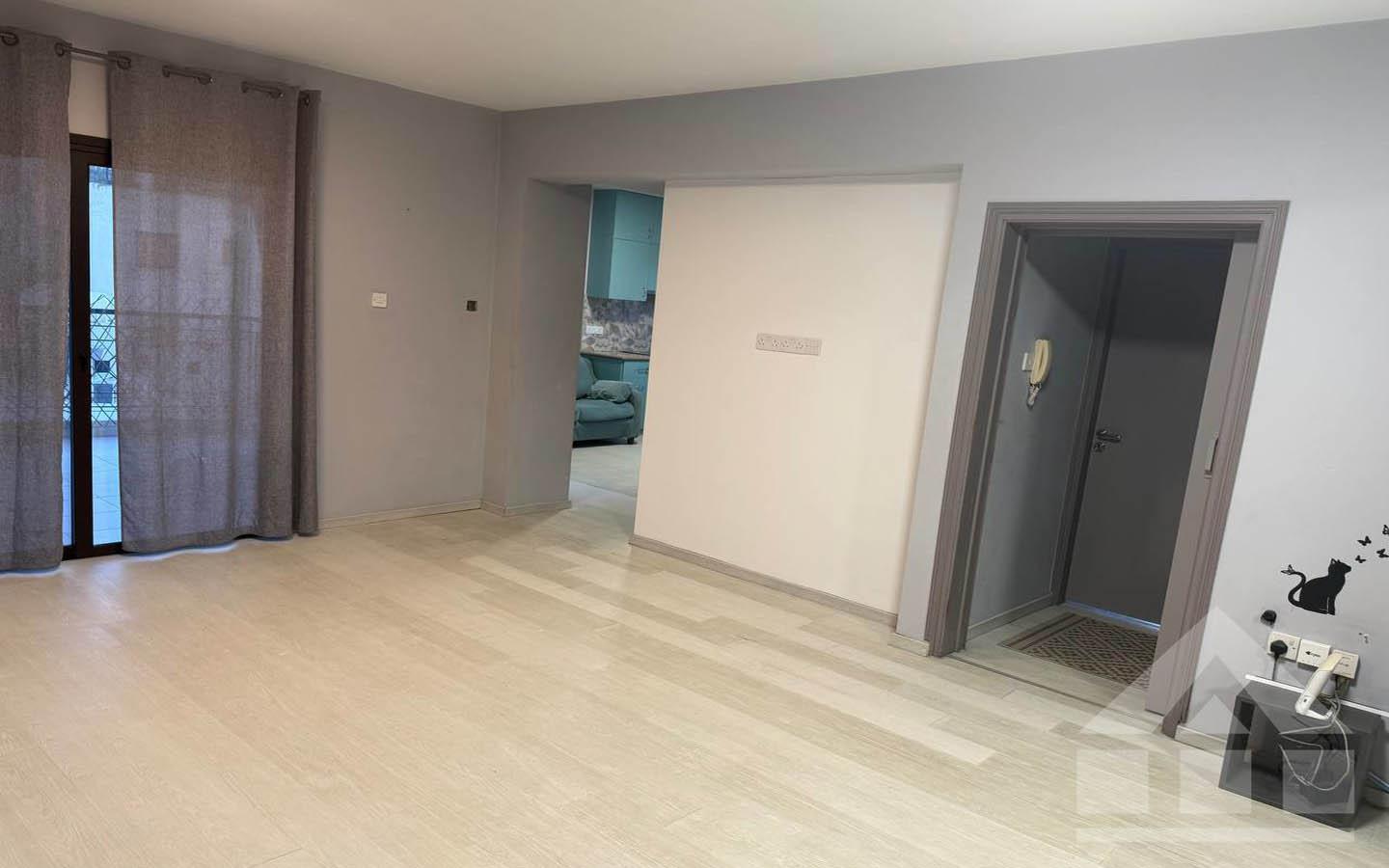 3-Bedroom Apartment - One Apartment Per Floor — photo 7 of 14
