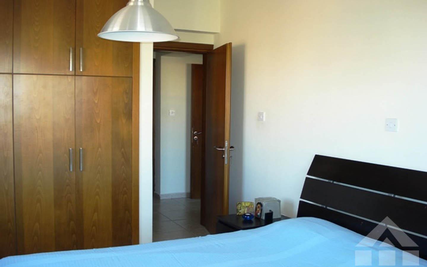 3-Bedroom Apartment Opposite a Green Area — photo 9 of 9