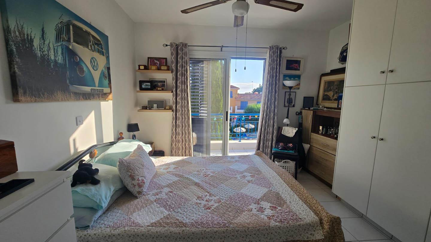 2-Bedroom Townhouse with right atmosphere, a convenient layout — photo 16 of 21