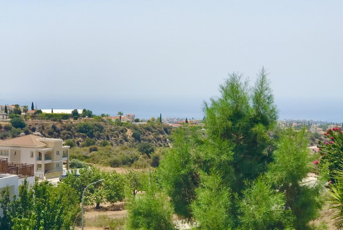 Splendid 3 Bedroom Villa Sea Views — main photo
