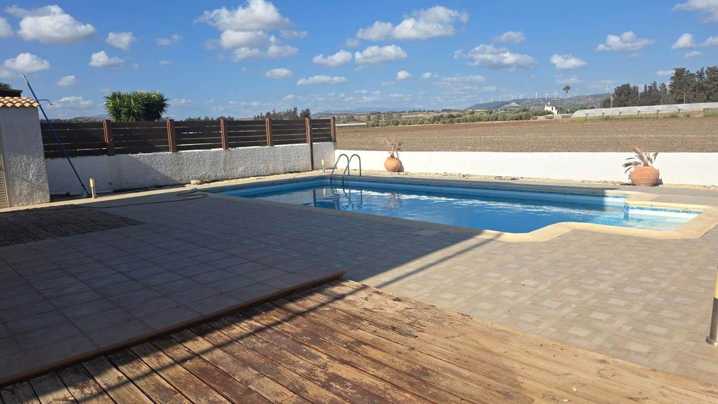 3 bedroom Villa with Pool and Sea View Just Steps from the Beach — main photo