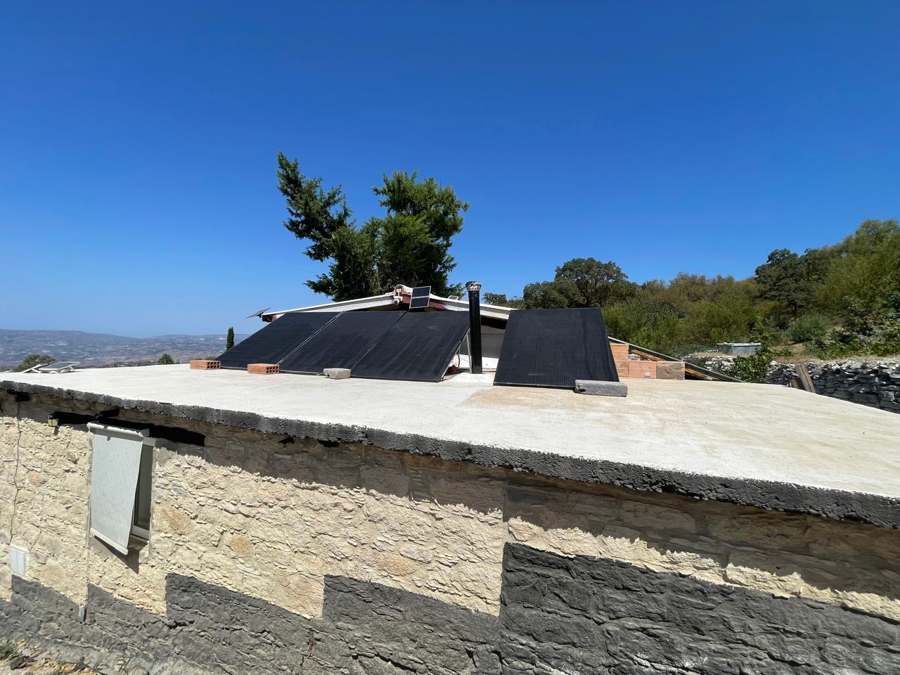 OFF GRID Stone House with 2 Bedrooms, Panoramic Views — photo 5 of 15
