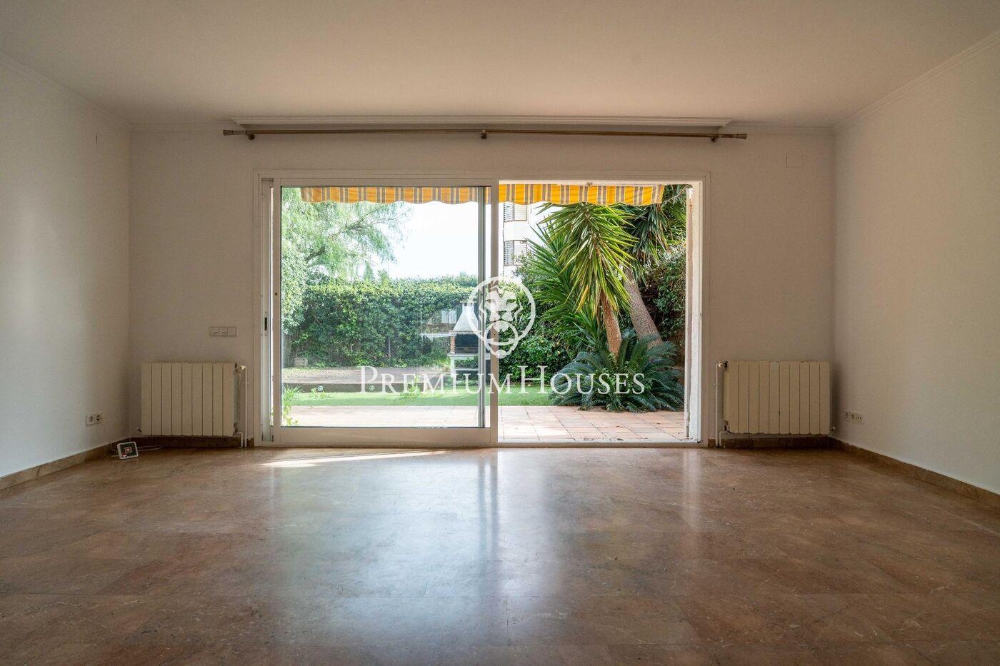 Semi-Detached with Views and Garden in Vinyet — photo 4