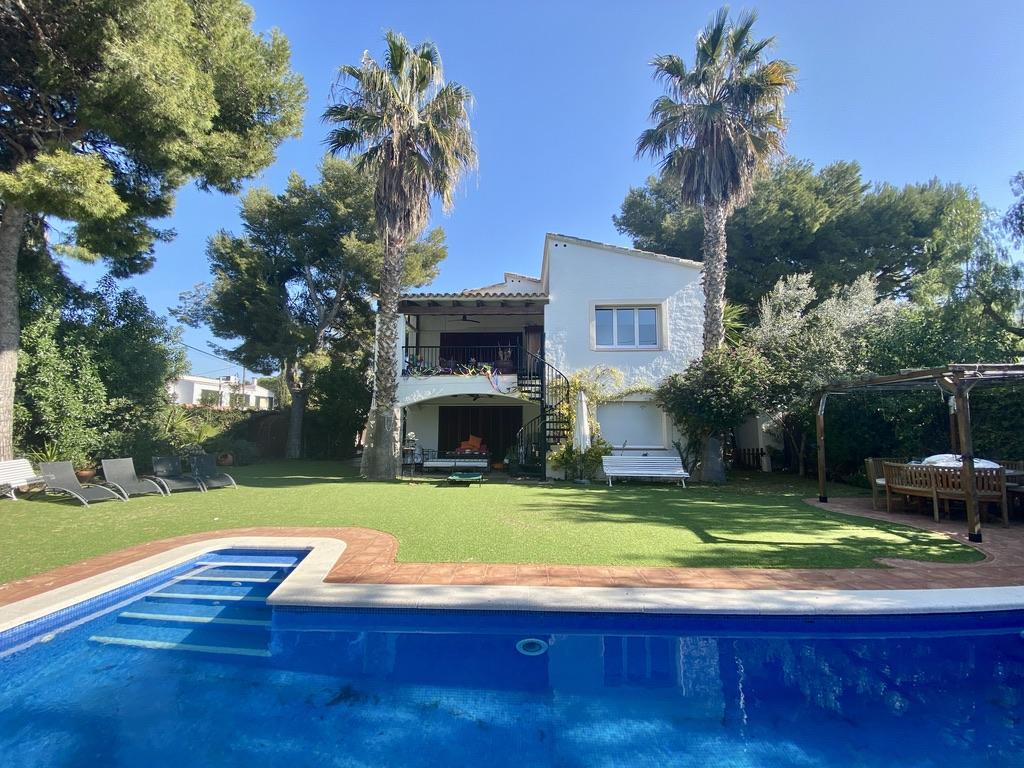 Welcome to this charming Mediterranean home located in Terramar, one of the most prestigious and peaceful residential areas in Sitges — Sitges