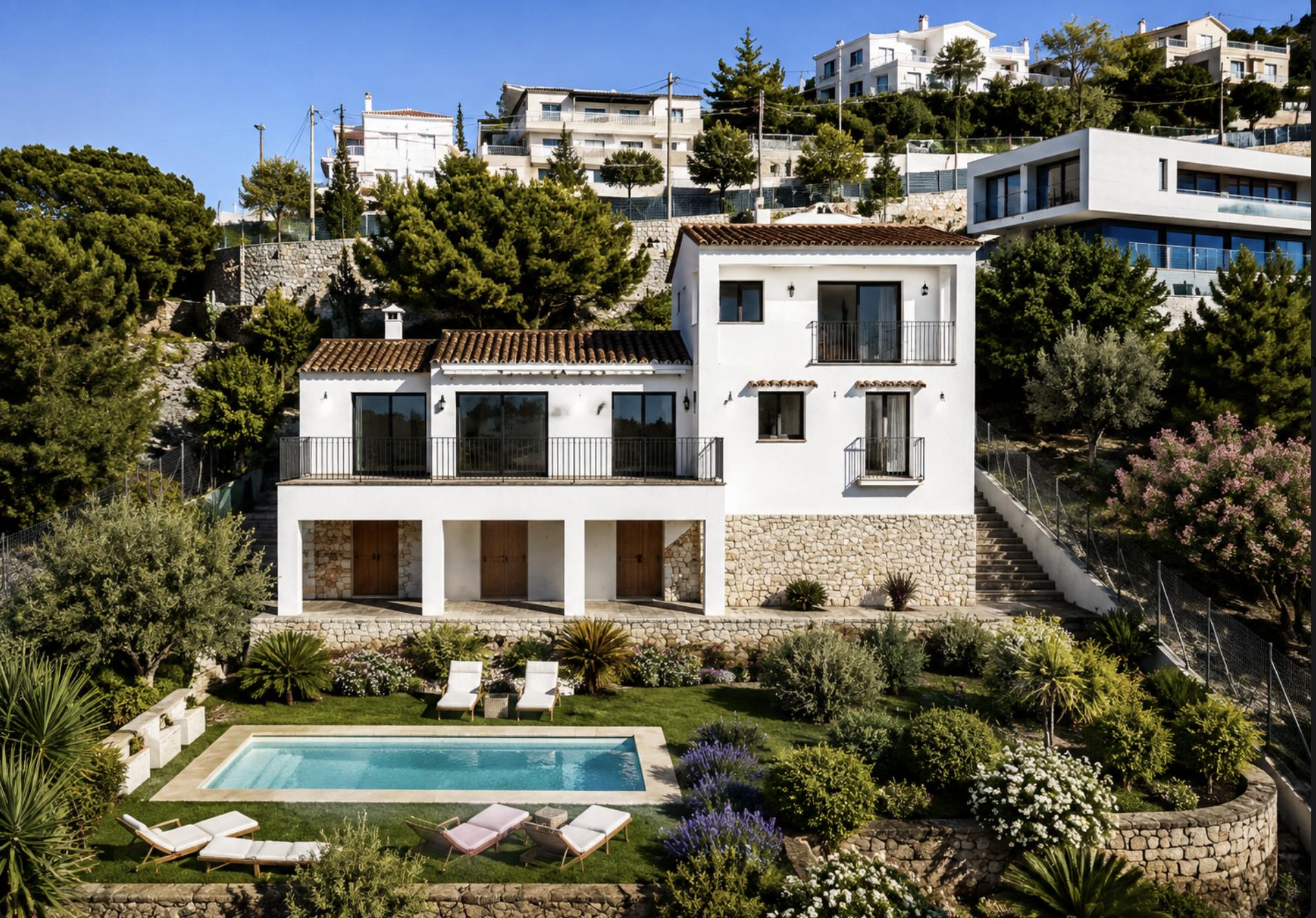 Perched in the coveted enclave of La Levantina, this sophisticated south-facing residence commands truly breathtaking panoramic views over — Malvasia 35, Sitges