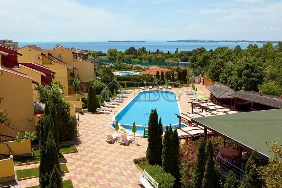 2-Bedroom Apartment with Sea View Yalta, Sveti Vlas — Sveti Vlas