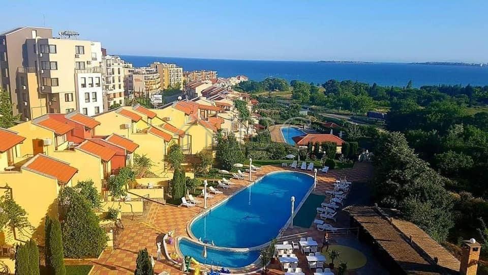 1-Bedroom Apartment with Pool View Yalta, Sveti Vlas — Sveti Vlas