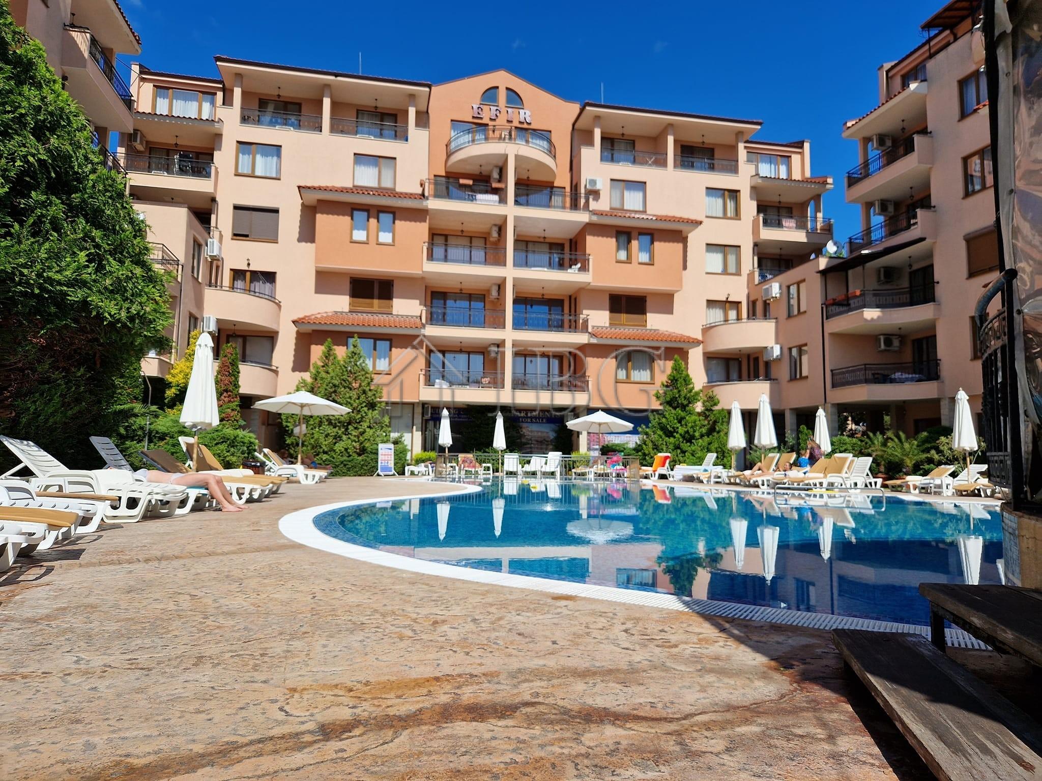 Furnished apartment with 1 bedroom in complex Efir, Sunny Beach — Sunny Beach
