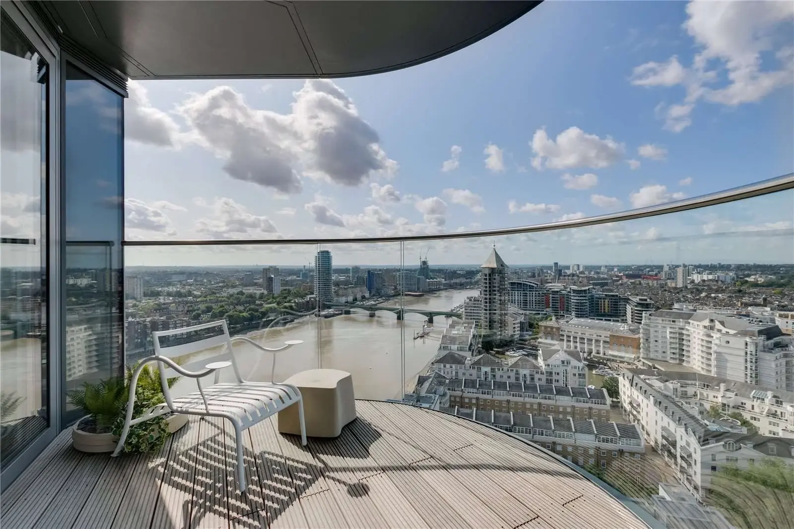 4 Bedroom Apartment for Sale in Chelsea Tower West — Chelsea