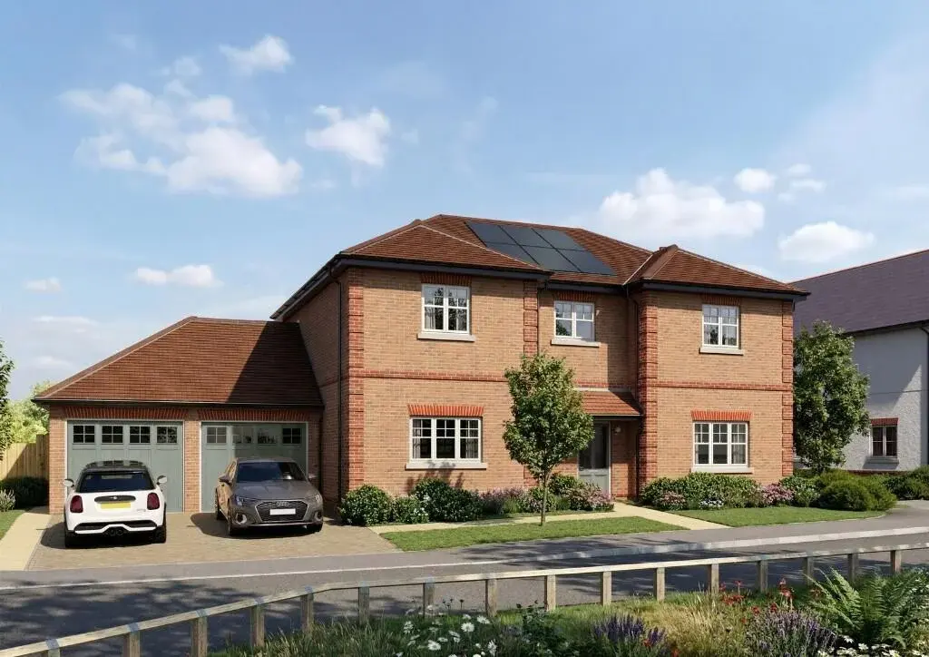Detached House for Sale High Wycombe Buckinghamshire Abbey Barn Park — Abbey Barn Park