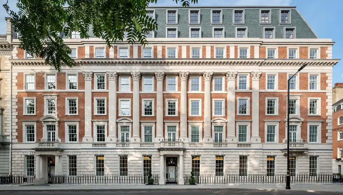 Apartment for Sale in Mayfair W1K No.1 Grosvenor Square — Mayfair