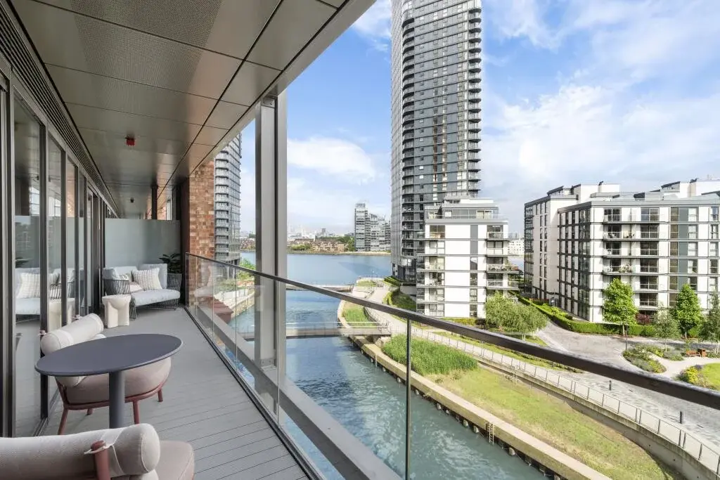 4 Bedroom Apartment for Sale in Chelsea London Powerhouse — Chelsea