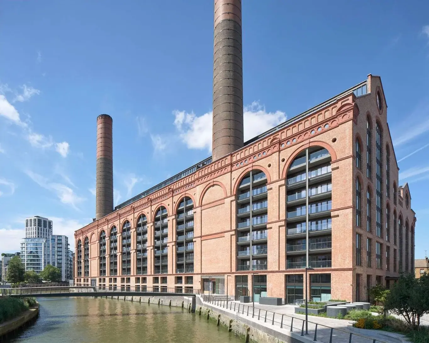 2 Bedroom Apartment for Sale in Chelsea Waterfront London — Chelsea