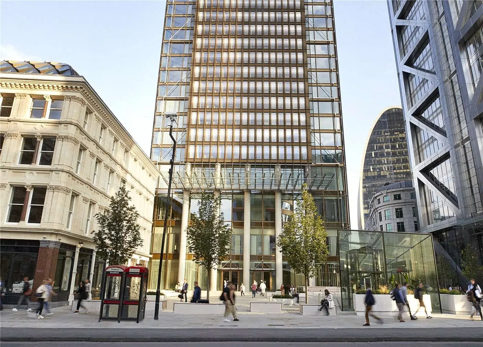 1 Bedroom Apartment for Sale in Liverpool Street One Bishopsgate Plaza — Liverpool Street