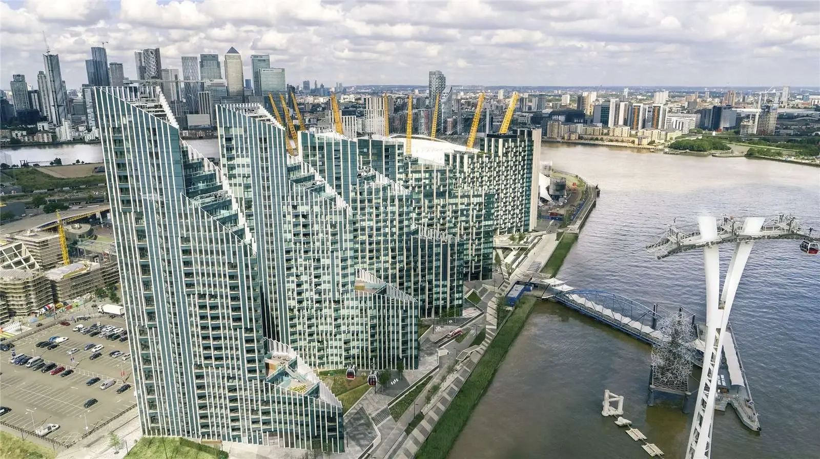 2 Bedroom Apartment for Sale in Greenwich Peninsula Peninsula Riverfront — Greenwich Peninsula