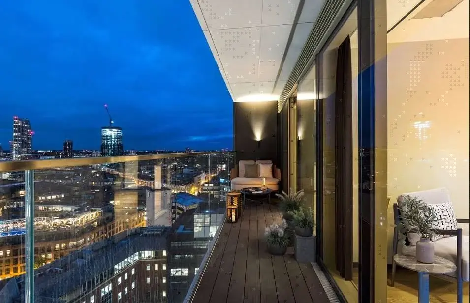 3 Bedroom Apartment for Sale in Shoreditch London The Stage — Shoreditch