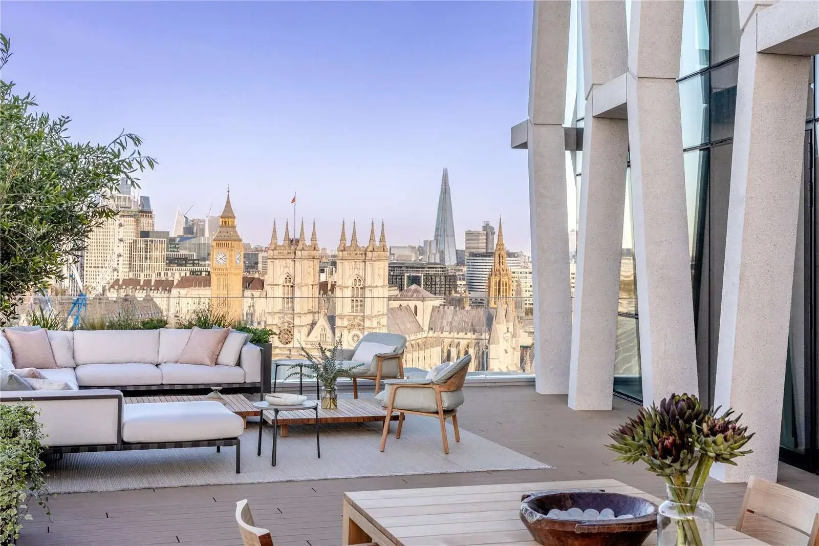 1 Bedroom Apartment for Sale in Westminster The Broadway — Westminster